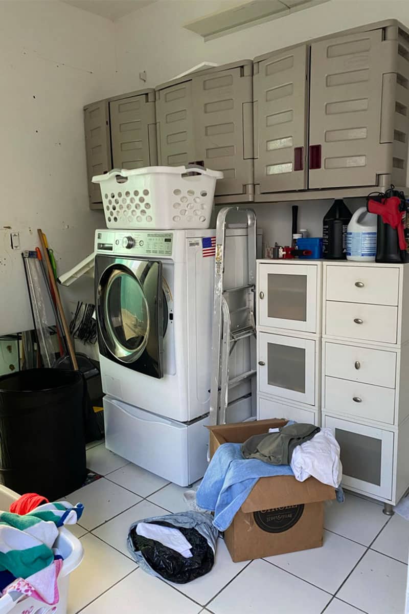 1_0000_coral gables before 3 Modular Business Office - view of the front porch with wooden roof, designed by Beatrice Leupold