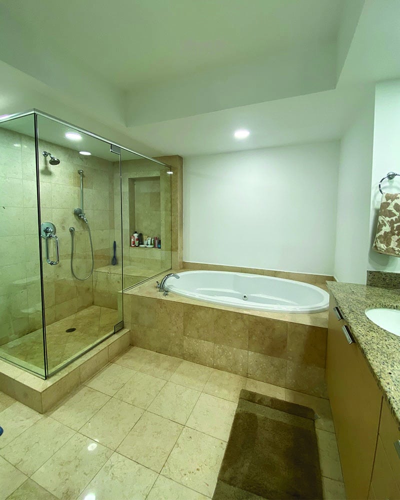 Untitled-2_0001_beach before 7 Modular Business Office - view of the front porch with wooden roof, designed by Beatrice Leupold